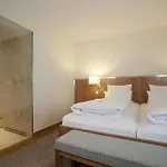 Olymp Munich 4* 에칭