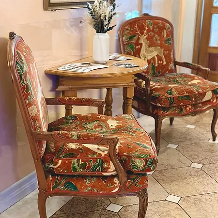 Olymp Munich Hotel