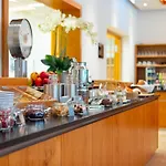 Olymp Munich ホテル エヒング