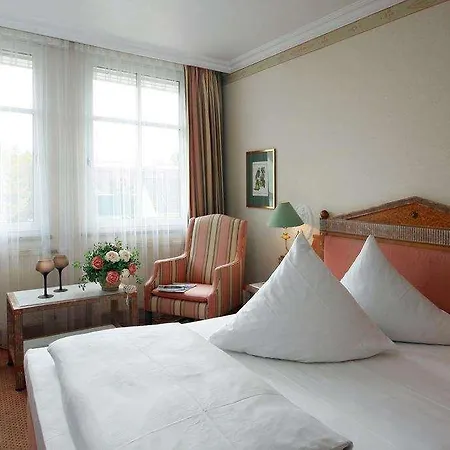 Olymp Munich Hotel