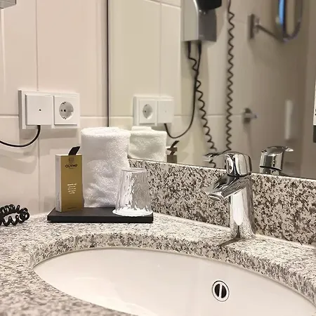 Olymp Munich Hotel