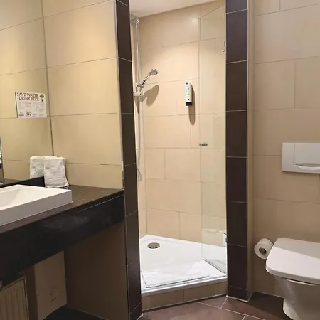 Olymp Munich 4*