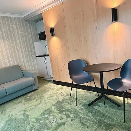 Olymp Munich 4*