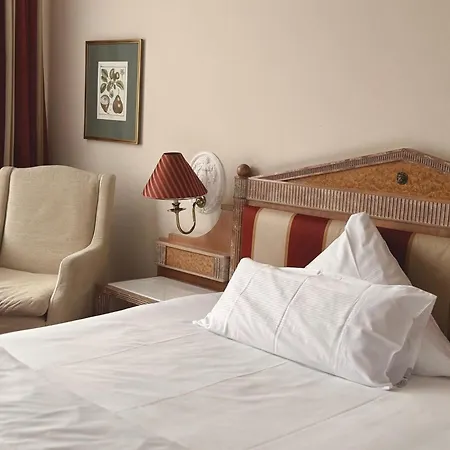 Olymp Munich Hotel