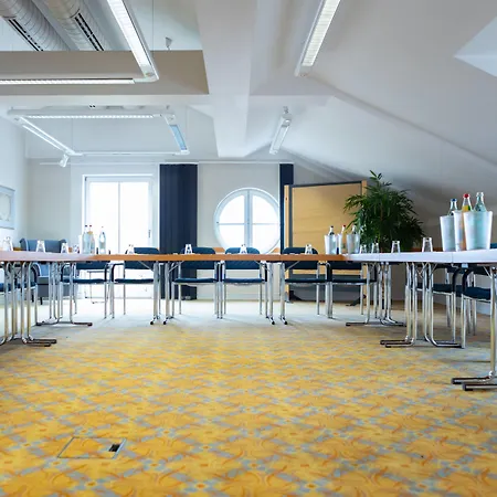 Olymp Munich Szálloda 4*